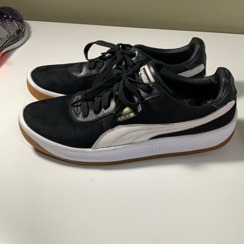 PUMA Men’s Sneakers